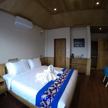 Silver Lake Hotel Nyaung Shwe Exterior photo